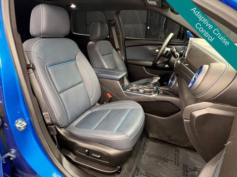 Used 2025 Chevrolet Blazer RS w/ Driver Confidence II Package image 7
