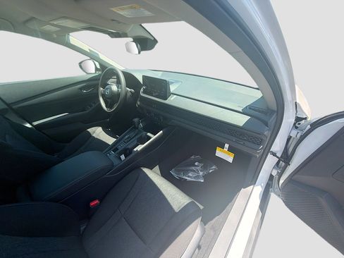 New 2026 Honda Accord LX image 23
