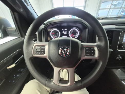 Used 2022 RAM 1500 Warlock AWD/4WD image 23