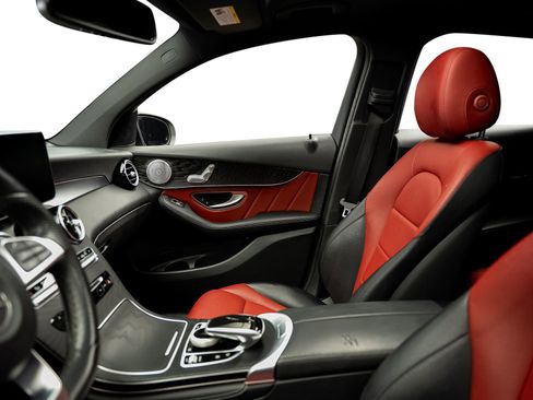 Used 2018 Mercedes-Benz GLC 300 4MATIC Coupe image 60