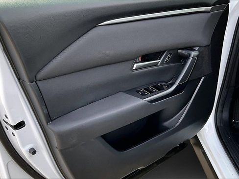 Used 2025 MAZDA CX-50 AWD 2.5 S w/ Weather Package image 18