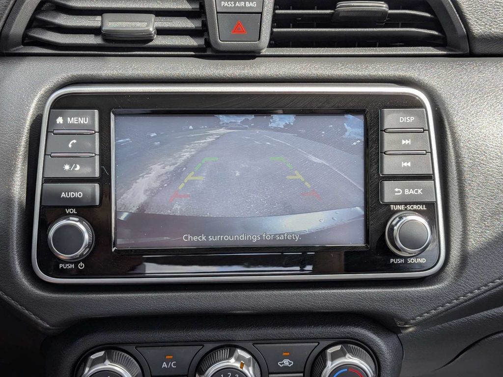 Used 2025 Nissan Versa S w/ Trunk Package FWD image 27