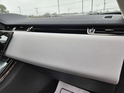 Certified 2024 Land Rover Range Rover Evoque S image 17