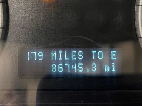 Used 2011 Ford Escape XLS FWD image 20