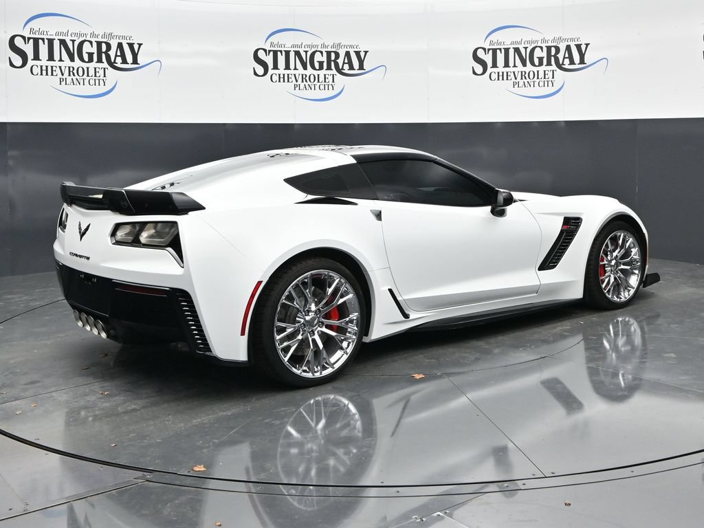 Used 2019 Chevrolet Corvette Z06 RWD image 7