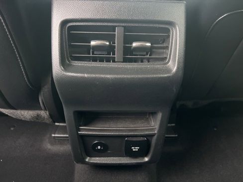 Certified 2023 Ford Edge SEL w/ Convenience Package image 19