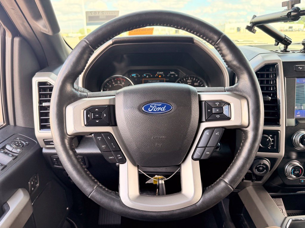 Used 2020 Ford F150 Lariat w/ Equipment Group 502A Luxury AWD/4WD image 15