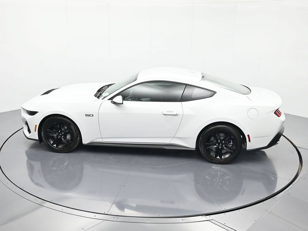 New 2026 Ford Mustang GT RWD image 33