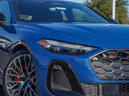 New 2025 Audi S5 Prestige image 2