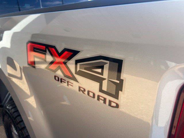 Used 2021 Ford F250 Lariat w/ Lariat Value Package AWD/4WD image 9