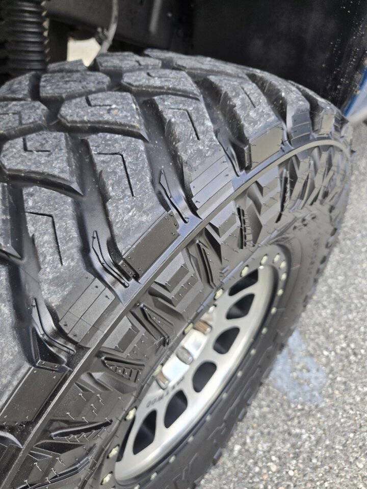 Used 2000 Ford F350 XLT AWD/4WD image 11