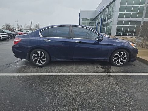 Used 2016 Honda Accord EX-L image 4