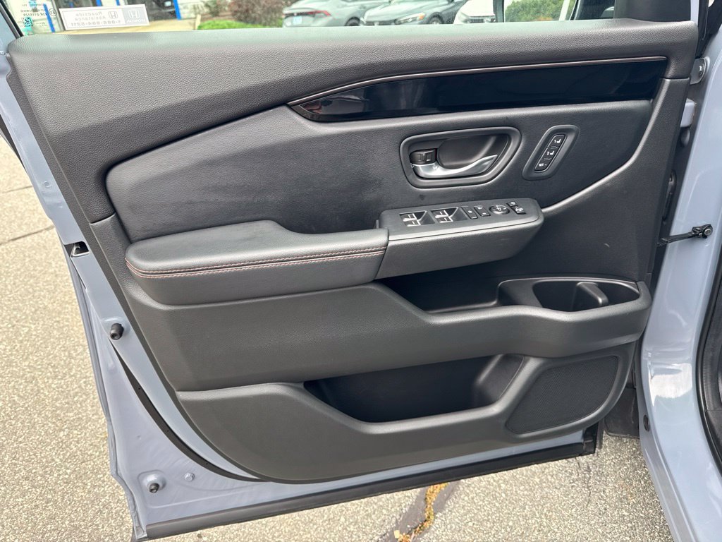 Used 2024 Honda Pilot TrailSport image 20