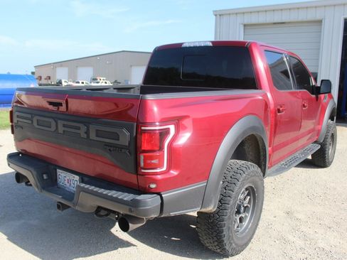 Used 2019 Ford F150 Raptor w/ Equipment Group 802A Luxury AWD/4WD image 6