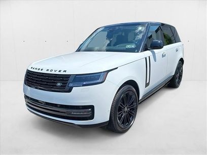 New 2025 Land Rover Range Rover SE