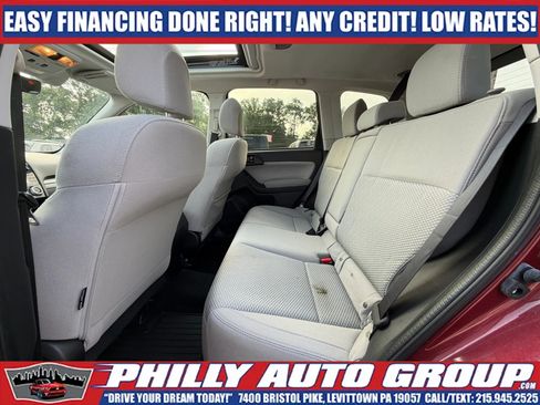 Used 2017 Subaru Forester 2.5i Premium AWD/4WD image 18