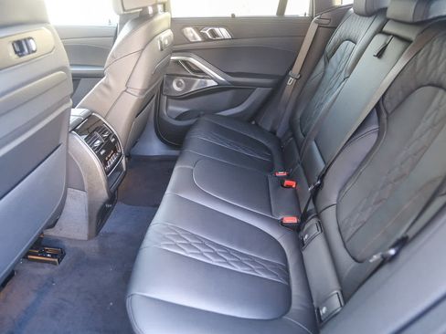 New 2026 BMW X6 M60i w/ Executive Package image 15