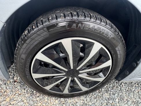 Used 2020 Subaru Impreza 2.0i AWD/4WD image 27