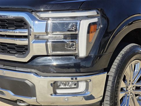 Used 2024 Ford F150 Lariat w/ FX4 Off-Road Package image 6