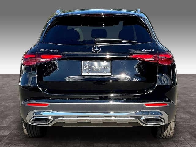 Used 2026 Mercedes-Benz GLC 300 4MATIC image 6