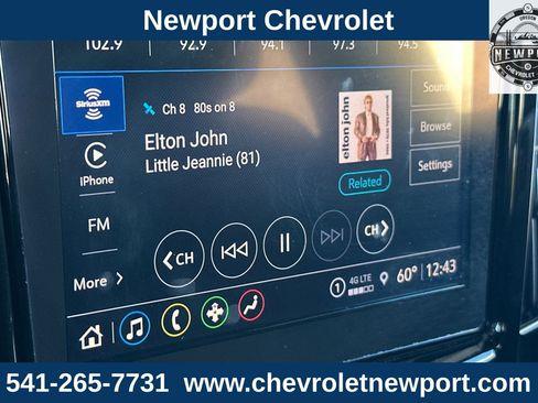 Used 2023 Chevrolet Traverse LT w/ Midnight/Sport Edition image 20