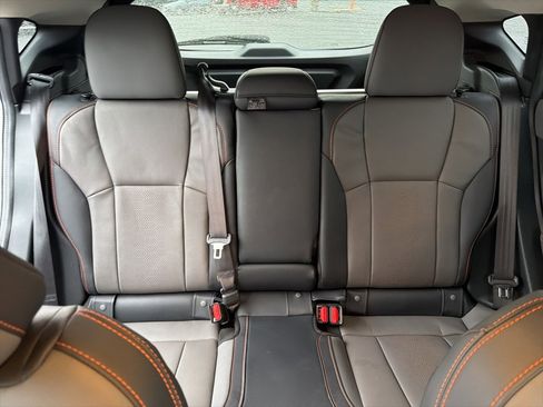 Certified 2024 Subaru Crosstrek 2.5i Limited w/ Crosstrek Mirror Package image 19