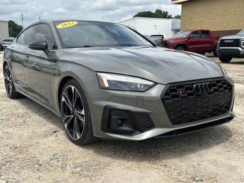 Used 2023 Audi S5 Premium Plus w/ Premium Plus Package AWD/4WD image 3