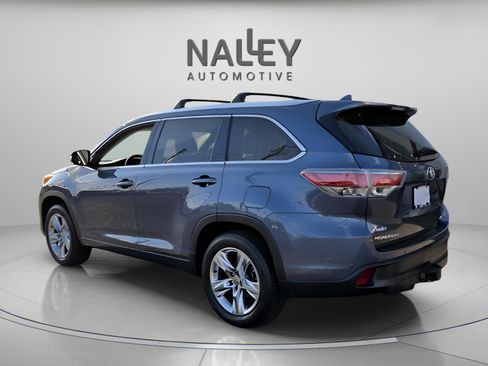 Used 2014 Toyota Highlander Limited Platinum image 4