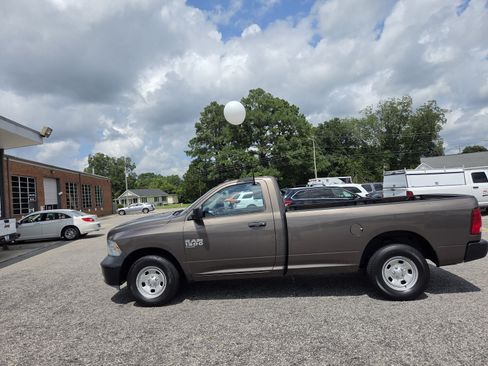 Used 2019 RAM 1500 Tradesman w/ Power & Remote Entry Group RWD image 8