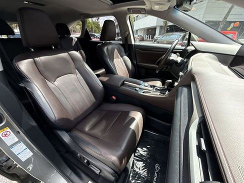 Used 2018 Lexus RX 350L AWD image 27