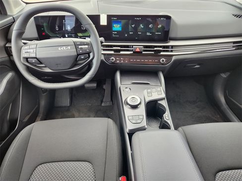 New 2026 Kia Sportage S image 10