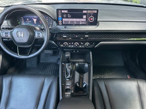 Used 2024 Honda Accord EX-L image 13