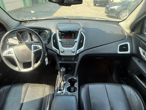 Used 2017 GMC Terrain SLT AWD/4WD image 13