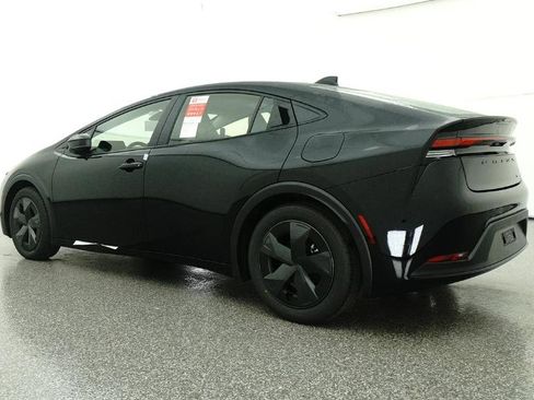 New 2026 Toyota Prius LE image 21