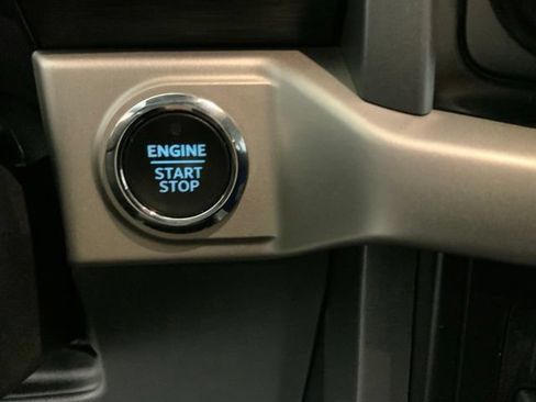 Used 2021 Ford F150 XLT w/ Equipment Group 302A High AWD/4WD image 18
