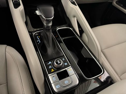 Used 2023 Kia Telluride S image 29
