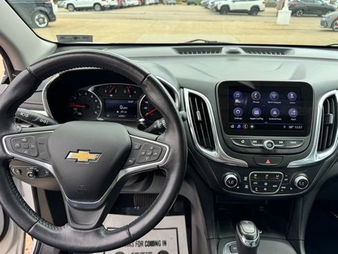 Used 2019 Chevrolet Equinox Premier image 13