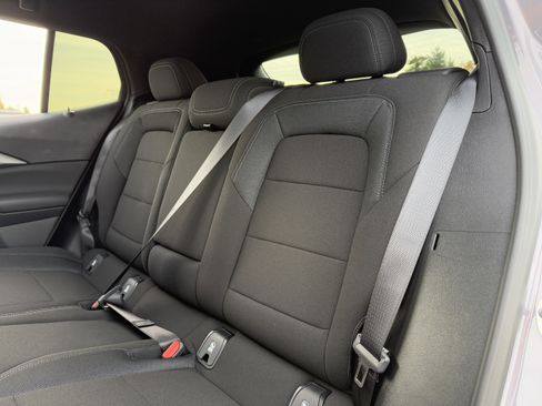 New 2026 Chevrolet Equinox EV LT image 28