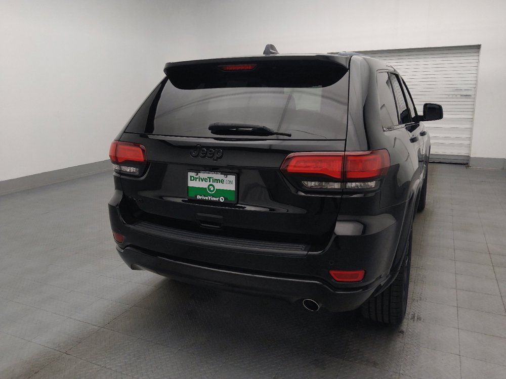 Used 2020 Jeep Grand Cherokee Altitude AWD/4WD image 7