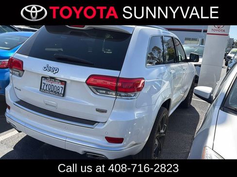 Used 2017 Jeep Grand Cherokee Summit w/ Platinum Series Group AWD/4WD image 2