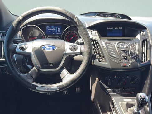 Used 2014 Ford Focus ST FWD image 12