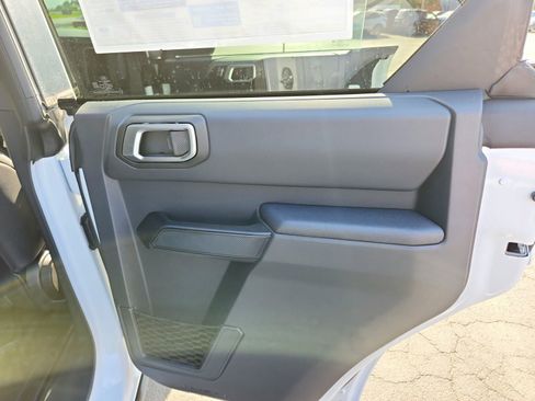 New 2026 Ford Bronco Big Bend w/ Black Diamond Package AWD/4WD image 30