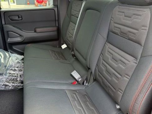 New 2026 Nissan Frontier PRO-4X w/ Pro-4x Convenience Package AWD/4WD image 9