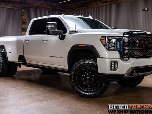 Used 2023 GMC Sierra 3500 Denali w/ Denali Ultimate Package image 1