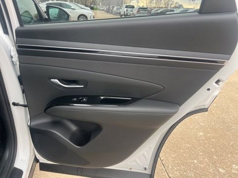 Used 2023 Hyundai Tucson Limited image 49