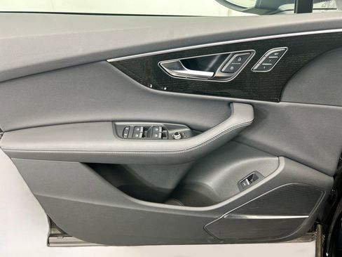 Used 2025 Audi Q7 3.0T Premium Plus w/ Premium Plus Package image 23