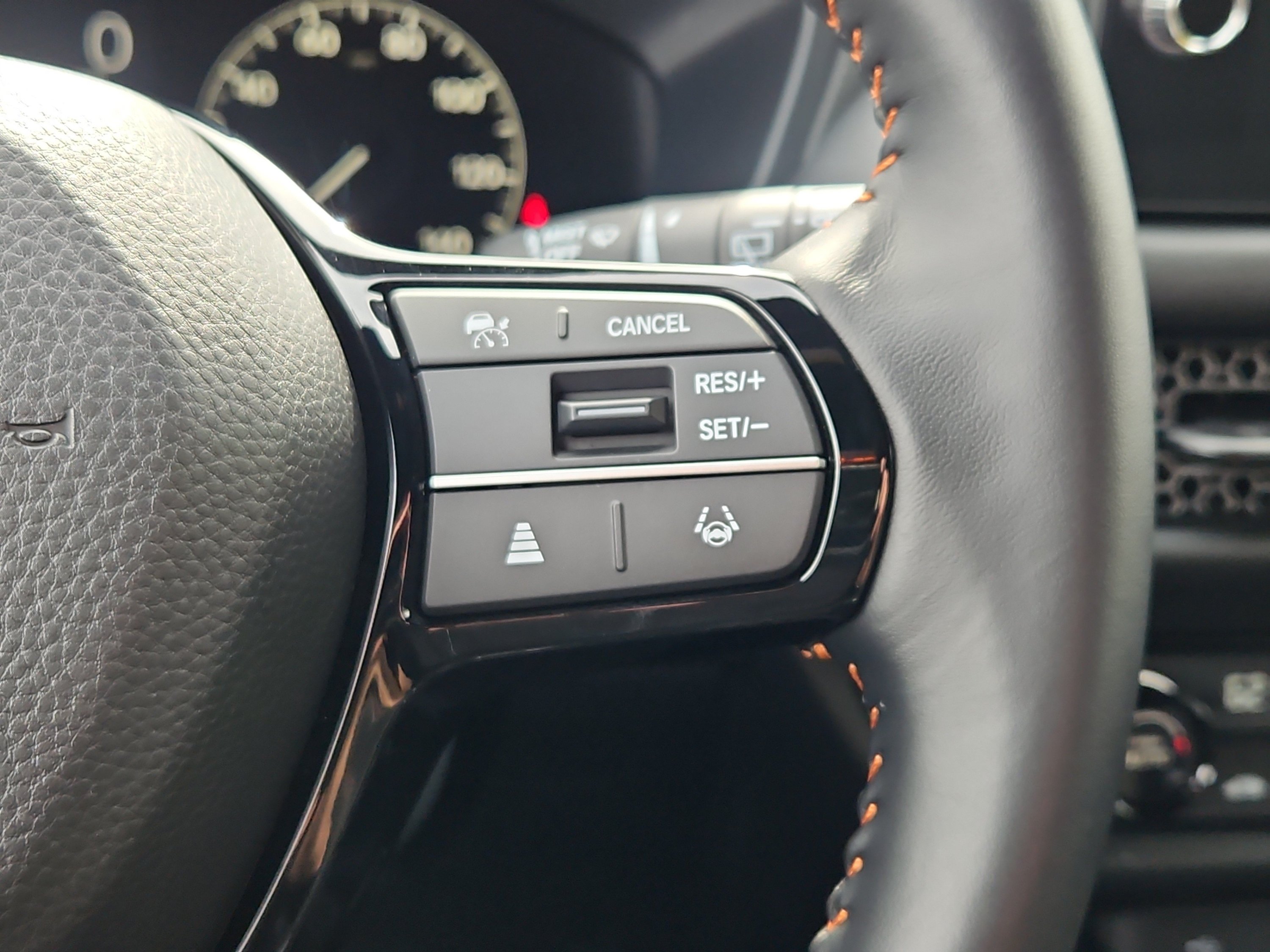 Certified 2026 Honda HR-V Sport image 15