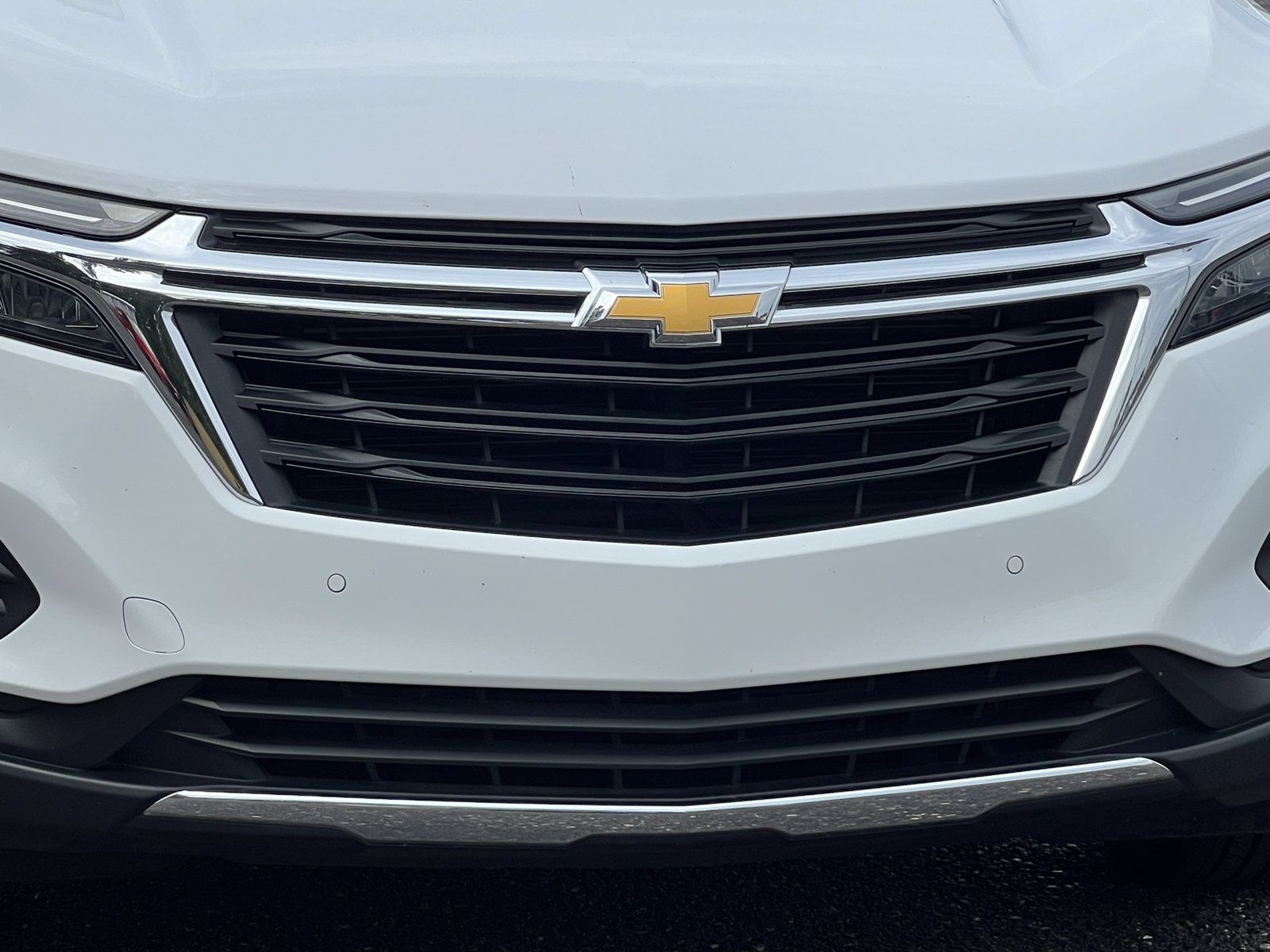 Used 2024 Chevrolet Equinox LT FWD image 37
