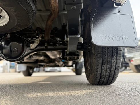 Used 2004 Toyota Tacoma 2WD Regular Cab image 93