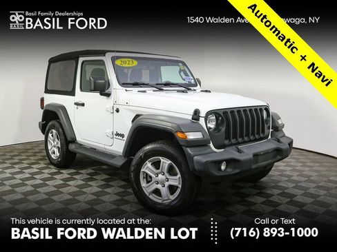 Used 2023 Jeep Wrangler Sport S image 1